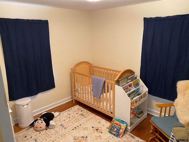 6472 Pierce Street, Omaha, NE 68106