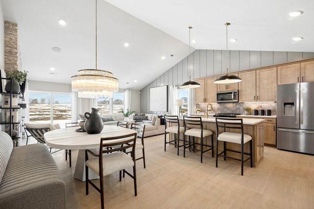 3737 Holbrook Drive, Waconia, MN 55387