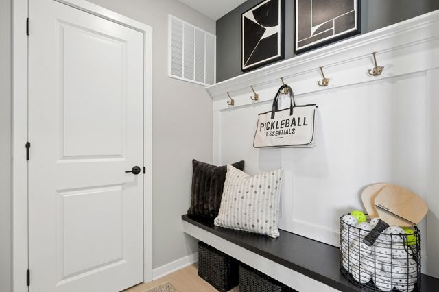 3737 Holbrook Drive, Waconia, MN 55387