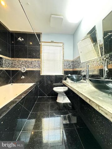 13511 APPLE BARREL CT, Herndon, VA 20171