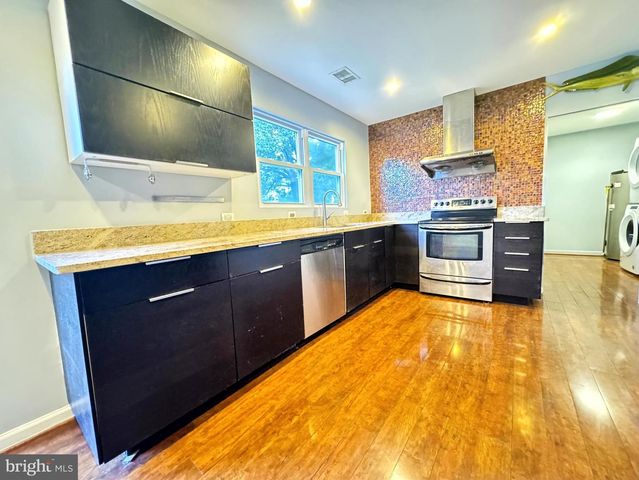 13511 APPLE BARREL CT, Herndon, VA 20171