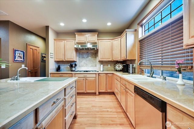 7519 184th Street NW, Stanwood, WA 98292