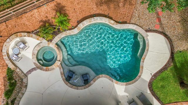 11010 Crawford Circle, Montgomery, TX 77316