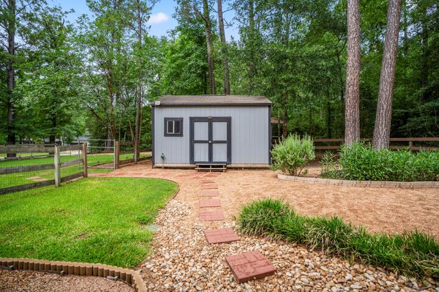 11010 Crawford Circle, Montgomery, TX 77316