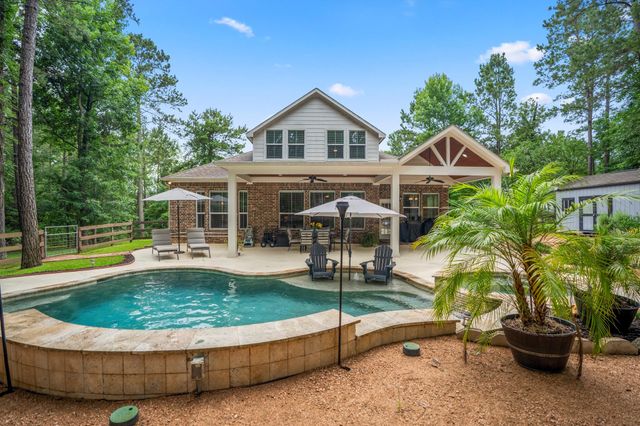 11010 Crawford Circle, Montgomery, TX 77316
