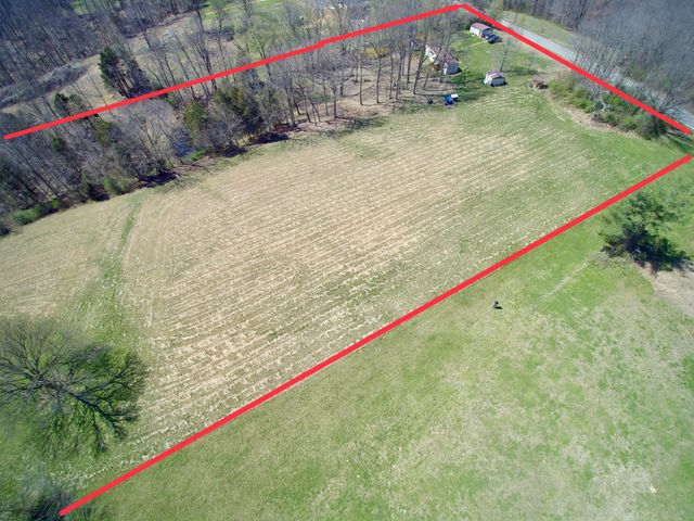 10974 Galen Rd, Lafayette, TN 37083