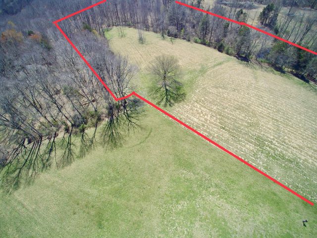 10974 Galen Rd, Lafayette, TN 37083