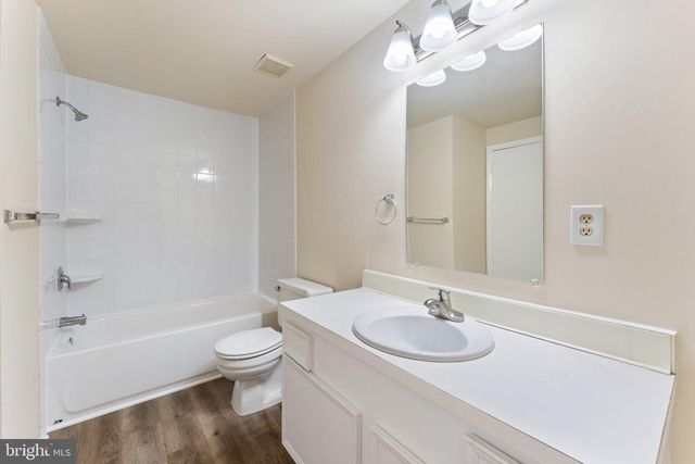 2516 TABOR CT, Woodbridge, VA 22191