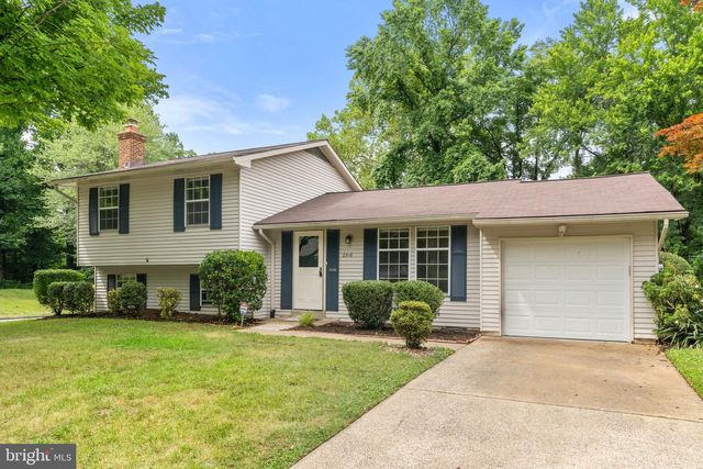 2516 TABOR CT, Woodbridge, VA 22191