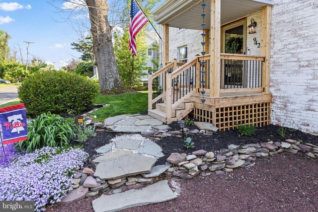 942 PROVINCE LINE RD, Allentown, NJ 08501