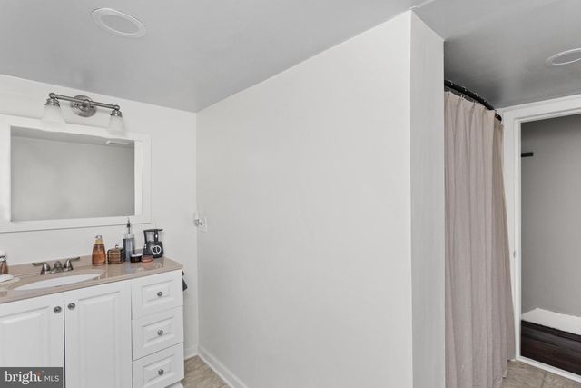 942 PROVINCE LINE RD, Allentown, NJ 08501
