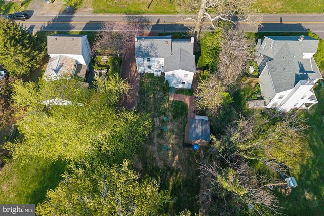 942 PROVINCE LINE RD, Allentown, NJ 08501
