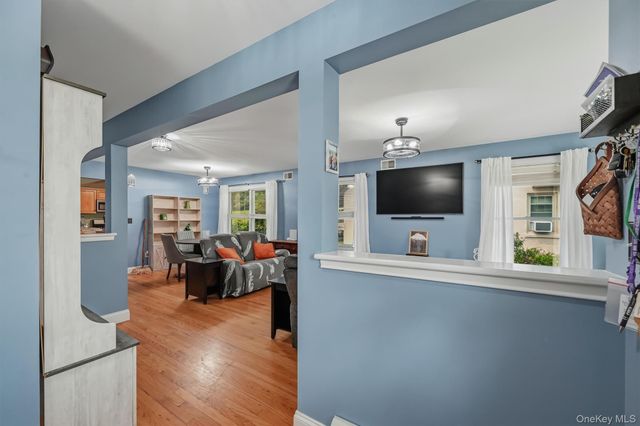 31 Schreiber Street, Tappan, NY 10983