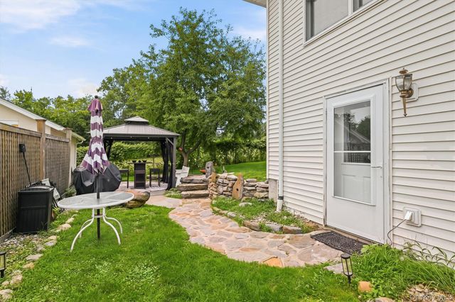 31 Schreiber Street, Tappan, NY 10983