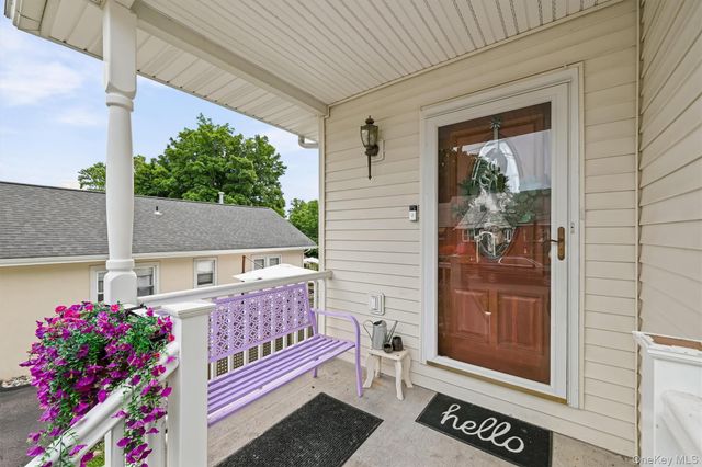 31 Schreiber Street, Tappan, NY 10983