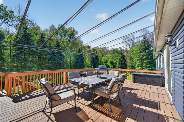 18 Alphonsa Court, Salisbury Mills, NY 12577