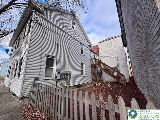 165 Nesquehoning Street, Easton, PA 18042