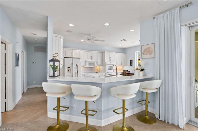 1281 Aruba CT, Marco Island, FL 34145