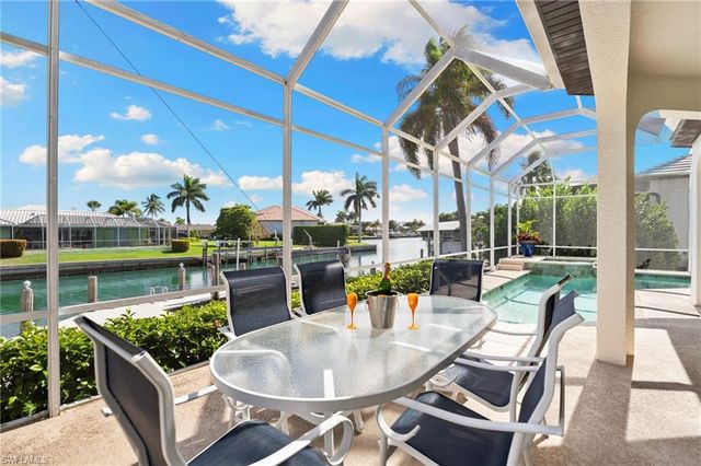 1281 Aruba CT, Marco Island, FL 34145