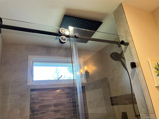 104 19th Street, Wading River, NY 11792