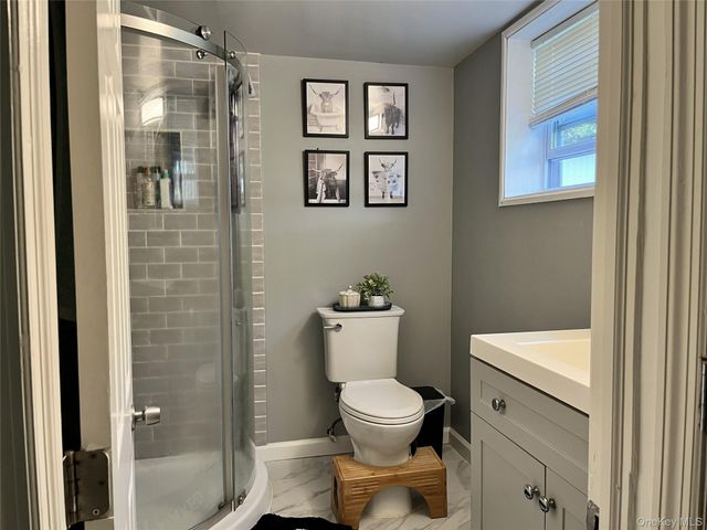 104 19th Street, Wading River, NY 11792