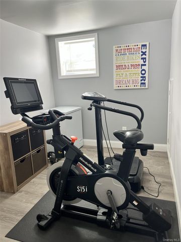 104 19th Street, Wading River, NY 11792