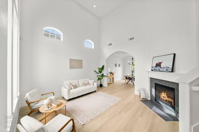 6051 Kenneth Oak Way, Fair Oaks, CA 95628