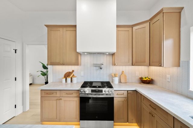 6051 Kenneth Oak Way, Fair Oaks, CA 95628