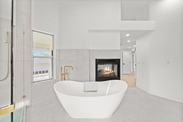 6051 Kenneth Oak Way, Fair Oaks, CA 95628