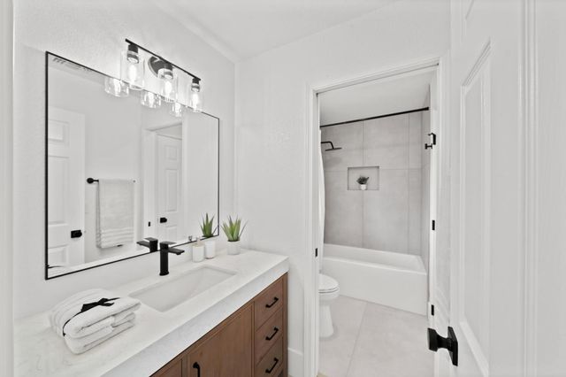 6051 Kenneth Oak Way, Fair Oaks, CA 95628