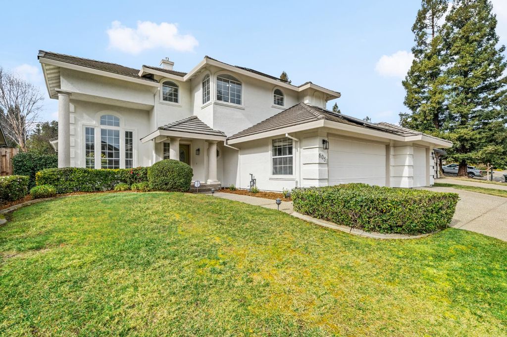 6051 Kenneth Oak Way, Fair Oaks, CA 95628