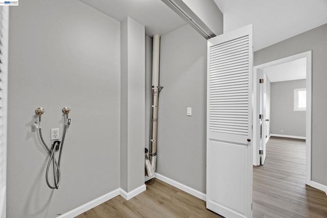 2133 Santa Clara Ave 328, Alameda, CA 94501