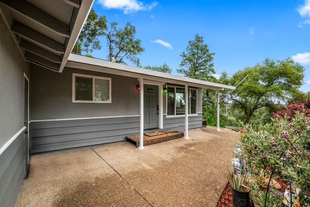 4428 Panorama Dr, Placerville, CA 95667