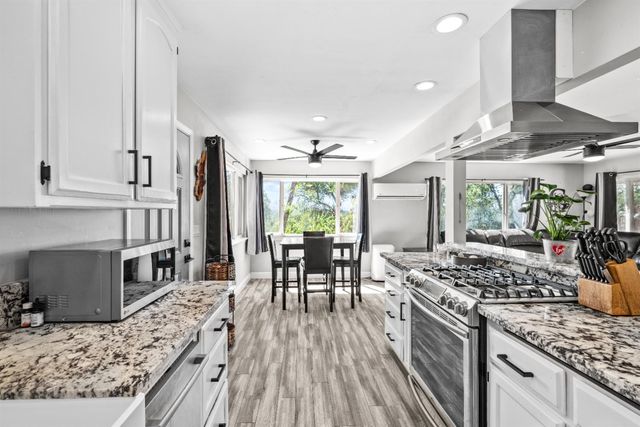 4428 Panorama Dr, Placerville, CA 95667
