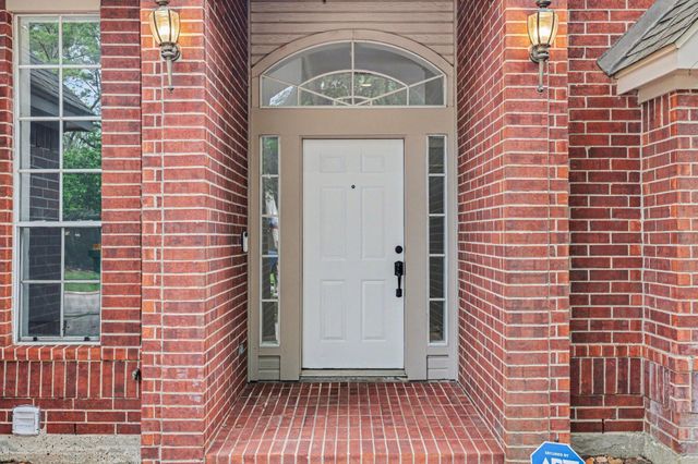 215 Bristol Bend Circle, Spring, TX 77382