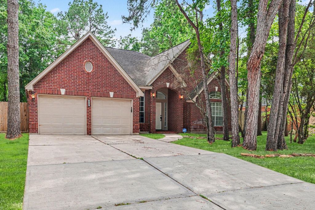 215 Bristol Bend Circle, Spring, TX 77382