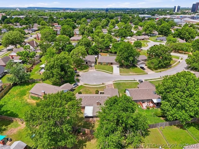 7027 E 47th Street, Tulsa, OK 74145
