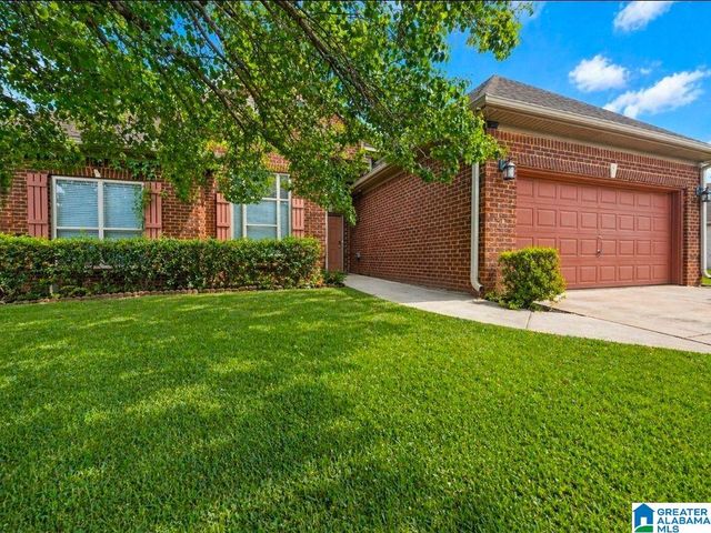 2042 FOREST LAKES LANE, Sterrett, AL 35147