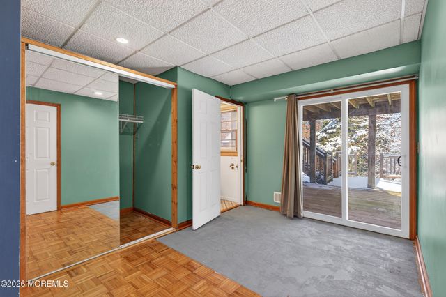 102 Tarnov Court, Manchester, NJ 08759