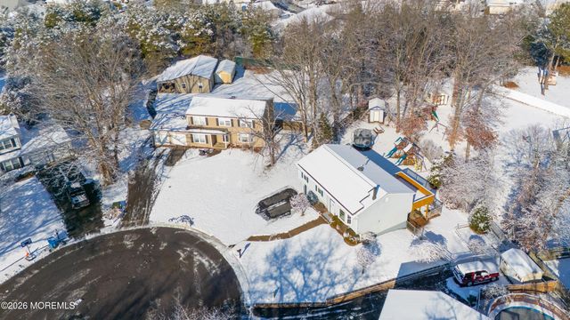 102 Tarnov Court, Manchester, NJ 08759