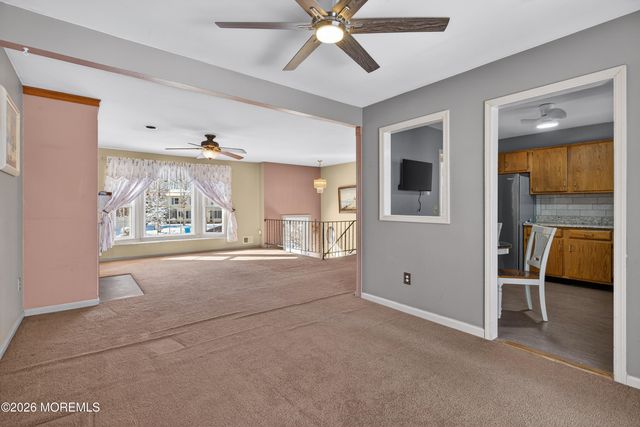 102 Tarnov Court, Manchester, NJ 08759