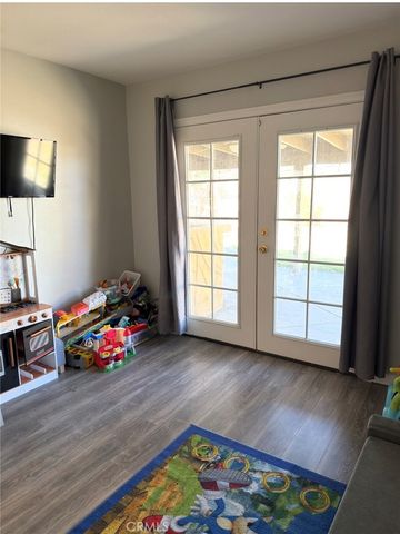915 Marlyce, Hemet, CA 92543