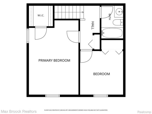 387 Neptune Drive, Walled Lake, MI 48390
