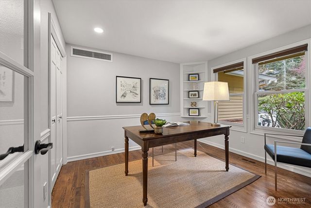 2524 225th Place NE, Sammamish, WA 98074