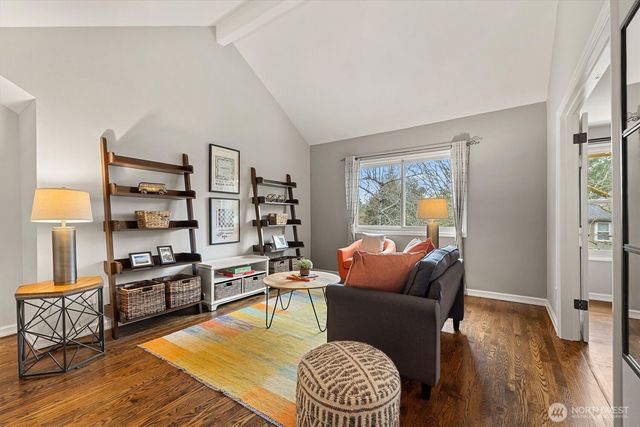 2524 225th Place NE, Sammamish, WA 98074