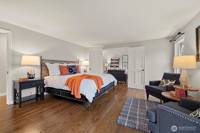 2524 225th Place NE, Sammamish, WA 98074