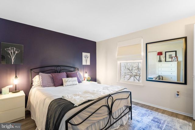 9928 WOOD WREN CT, Fairfax, VA 22032