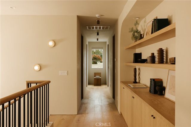 4521 Mary Ellen Avenue, Sherman Oaks, CA 91423