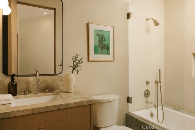 4521 Mary Ellen Avenue, Sherman Oaks, CA 91423