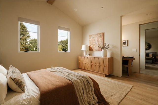 4521 Mary Ellen Avenue, Sherman Oaks, CA 91423